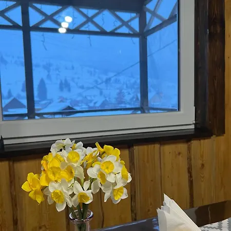 файна хата 2 Holiday home *