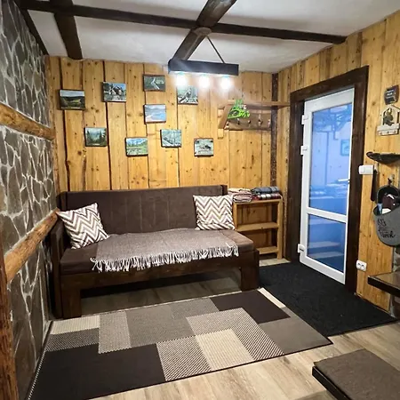 файна хата 2 Holiday home *