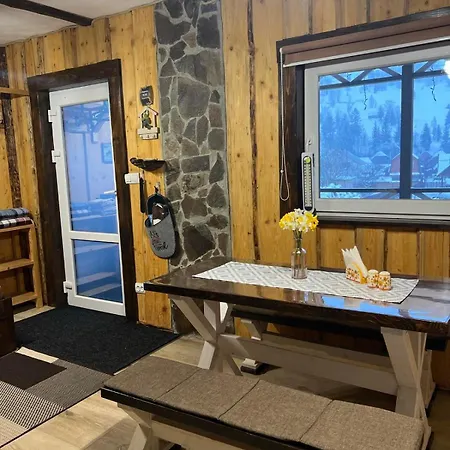 файна хата 2 Holiday home *